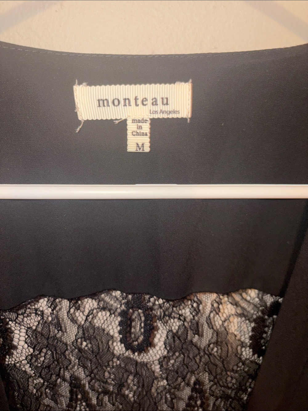 Black Short Sleeve Shrug - Picture 3 of 5